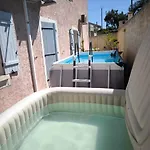 Sud Bastia 50 M2 Prive Avec Jacuzzi Et Piscine Villa *