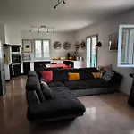 Sud Bastia 50 M2 Prive Avec Jacuzzi Et Piscine *