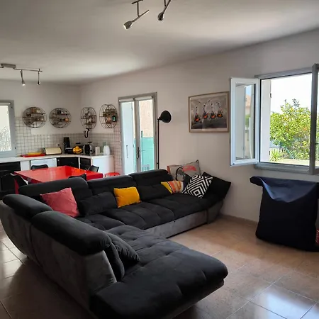 Sud Bastia 50 M2 Prive Avec Jacuzzi Et Piscine Willa *