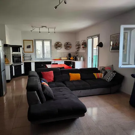 Sud Bastia 50 M2 Prive Avec Jacuzzi Et Piscine *