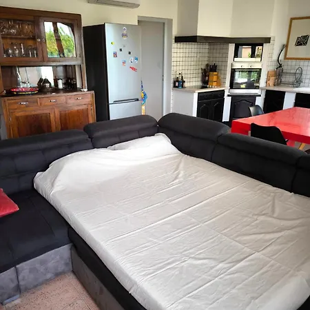 Sud Bastia 50 M2 Prive Avec Jacuzzi Et Piscine Villa