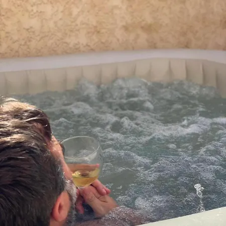 ヴィラ Sud Bastia 50 M2 Prive Avec Jacuzzi Et Piscine Monte (Corsica)