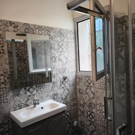 Sud Bastia 50 M2 Prive Avec Jacuzzi Et Piscine